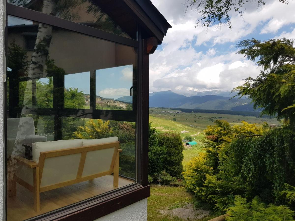 Chalet Pres Des Pistes Avec Vue Panoramique Les Angles  Exteriér fotografie